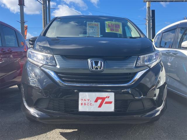 フリード Ｇ・ホンダセンシング　ＥＴＣ　バックカメラ　ナビ　ＴＶ　オートクルーズコントロール　レーンアシスト　衝突被害軽減システム　両側スライドドア　スマートキー　アイドリングストップ　電動格納ミラー　３列シート　ウォークスルー（12枚目）