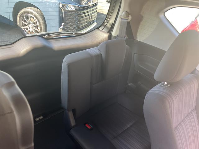 フリード Ｇ・ホンダセンシング　ＥＴＣ　バックカメラ　ナビ　ＴＶ　オートクルーズコントロール　レーンアシスト　衝突被害軽減システム　両側スライドドア　スマートキー　アイドリングストップ　電動格納ミラー　３列シート　ウォークスルー（37枚目）