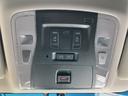 両側電動スライドドア装備!運転席よりボタン一つで開閉可能でございます。