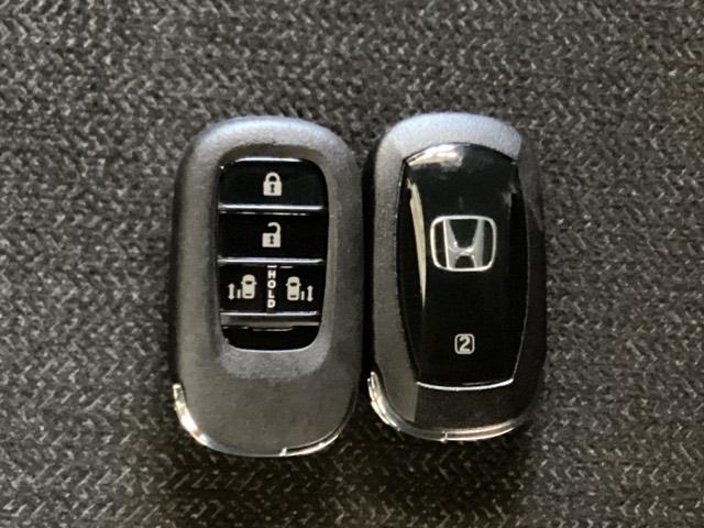 Ｎ－ＢＯＸカスタム ベースグレード　中古スタッドレスタイヤ、純正メモリーナビ、ドライブレコーダー前後装着＋ＥＴＣ付　当社デモカー　Ｗ電動ドア　ＵＳＢ接続　ＣＭＢＳ　Ｄレコ　１オーナー　ベンチシート　オートエアコン　スマートキ　ＬＥＤ（13枚目）