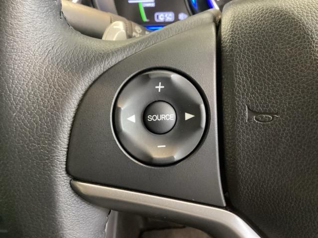 グレイス ハイブリッドＥＸ　光触媒抗菌消臭施工済　ナビ　シートヒーター　ＭＴモード　ＥＴＣ　スマートキ－　運転席エアバッグ　Ａストップ　ワンセグ　エアコン　クルーズＣ　ＤＶＤ再生可能　Ｒカメ　キーレスエントリー　パワーウィンドウ（11枚目）