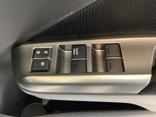 グレイス ハイブリッドＥＸ　光触媒抗菌消臭施工済　ナビ　シートヒーター　ＭＴモード　ＥＴＣ　スマートキ－　運転席エアバッグ　Ａストップ　ワンセグ　エアコン　クルーズＣ　ＤＶＤ再生可能　Ｒカメ　キーレスエントリー　パワーウィンドウ（18枚目）