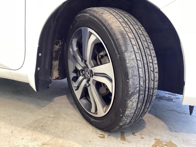 グレイス ハイブリッドＥＸ　光触媒抗菌消臭施工済　ナビ　シートヒーター　ＭＴモード　ＥＴＣ　スマートキ－　運転席エアバッグ　Ａストップ　ワンセグ　エアコン　クルーズＣ　ＤＶＤ再生可能　Ｒカメ　キーレスエントリー　パワーウィンドウ（24枚目）