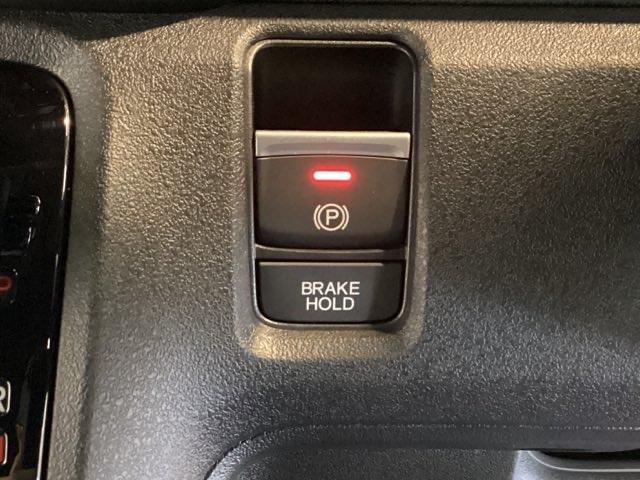 Ｎ－ＢＯＸカスタム ターボ　中古スタッドレスタイヤ、純正メモリーナビ、ドライブレコーダー前後装着＋ＥＴＣ付　当社デモカー　イモビライザー　１オナ　衝突被害軽減　ベンチシート　キーフリー　Ｐセンサー　ＥＳＣ　パワステ　ＤＶＤ再生（12枚目）