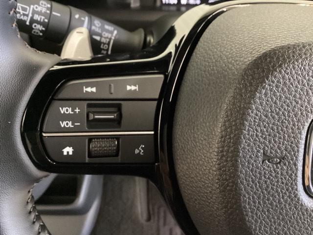 Ｎ－ＢＯＸカスタム ターボ　中古スタッドレスタイヤ、純正メモリーナビ、ドライブレコーダー前後装着＋ＥＴＣ付　当社デモカー　イモビライザー　１オナ　衝突被害軽減　ベンチシート　キーフリー　Ｐセンサー　ＥＳＣ　パワステ　ＤＶＤ再生（16枚目）