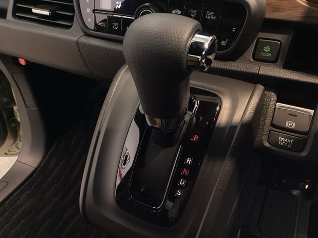 Ｎ－ＯＮＥ オリジナルスタイルプラスアーバン　中古スタッドレスタイヤ、純正メモリーナビ、ドライブレコーダー前後装着＋ＥＴＣ付　当社デモカー　ＬＥＤヘッドライト　コーナーセンサー　前席シートヒーター　横滑り防止装置　バックカメラ　ワンオーナー（10枚目）