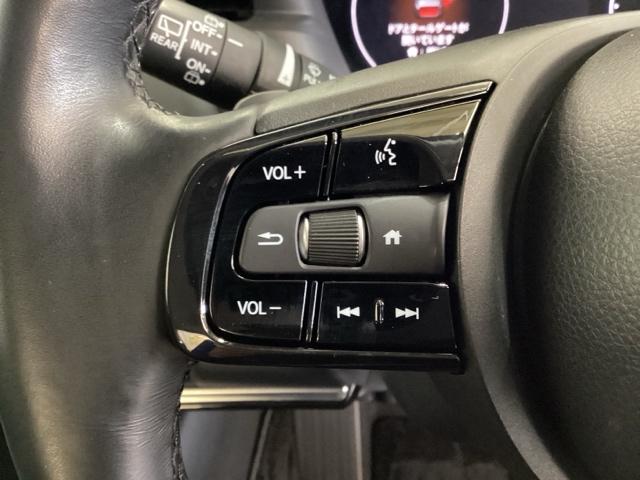 ヴェゼル ｅ：ＨＥＶＺ　光触媒抗菌消臭施工済　ドラレコ前後　障害物センサー　ナビ　シートヒーター　ＥＴＣ　盗難防止装置　ドラレコ付き　Ｒカメラ　フルセグテレビ　スマ－トキ－　アクティブクルーズ　Ｐセンサー　サイドエアバッグ（12枚目）