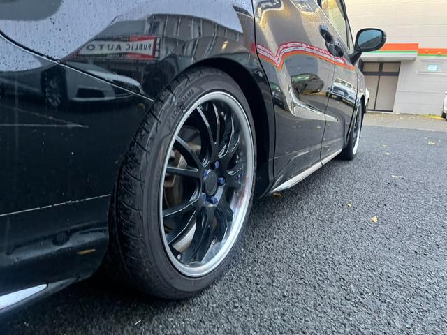 オデッセイハイブリッド ハイブリッドアブソルート・ホンダセンシングＥＸパック　本革シート　３６０°カメラ　駐車アシスト　両側自動スライドドア　車線逸脱防止　盗難防止　キーレス　サイドエアバッグ　エコモード　ＤＶＤ再生可　ＶＳＡ　Ｂｌｕｅｔｏｏｔｈオーディオ　スマキー　３列シート（14枚目）