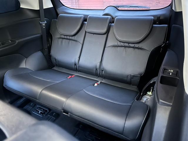 オデッセイハイブリッド ハイブリッドアブソルート・ホンダセンシングＥＸパック　本革シート　３６０°カメラ　駐車アシスト　両側自動スライドドア　車線逸脱防止　盗難防止　キーレス　サイドエアバッグ　エコモード　ＤＶＤ再生可　ＶＳＡ　Ｂｌｕｅｔｏｏｔｈオーディオ　スマキー　３列シート（31枚目）