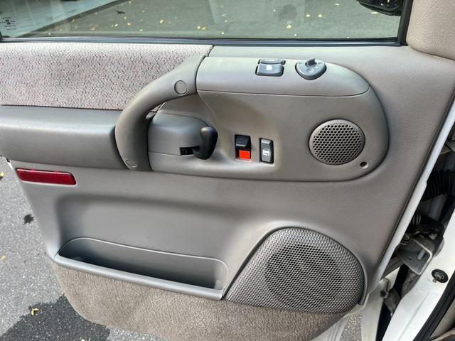 シボレーアストロ LS キーレス AWD ETC クルーズコントロール テレビ フルセグ Bカメラ Bluetooth接続(33枚目)