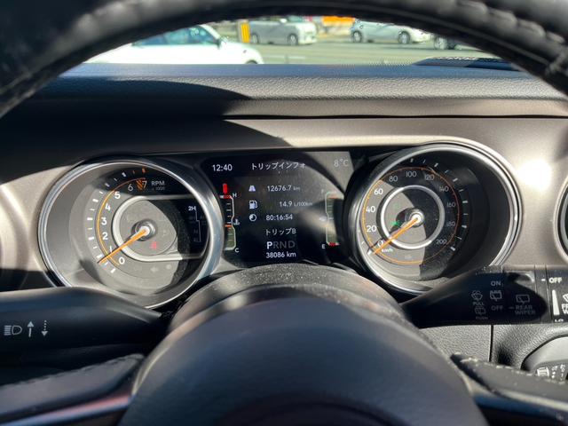 ジープ・ラングラーアンリミテッド ウィリス(8枚目)