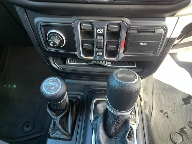 ジープ・ラングラーアンリミテッド ウィリス(19枚目)