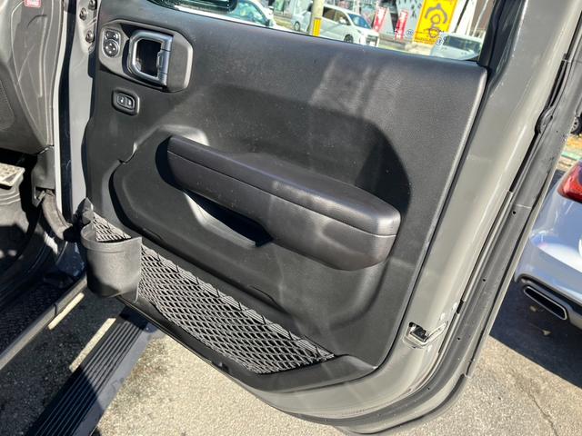 ジープ・ラングラーアンリミテッド ウィリス(48枚目)