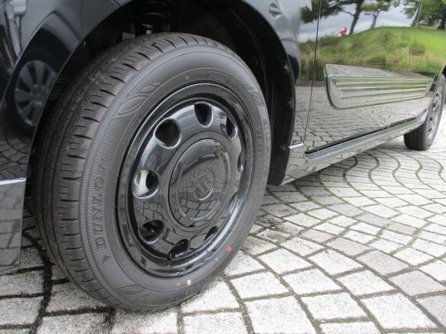 ハイブリッドXZ 4WD 届出済未使用車 純正AW14 衝突被害軽減ブレーキ クリアランスソナー レーンアシスト アイドリングストップ シートヒーター オートライト 横滑り防止装置 プッシュスタート LEDヘッドランプ(8枚目)