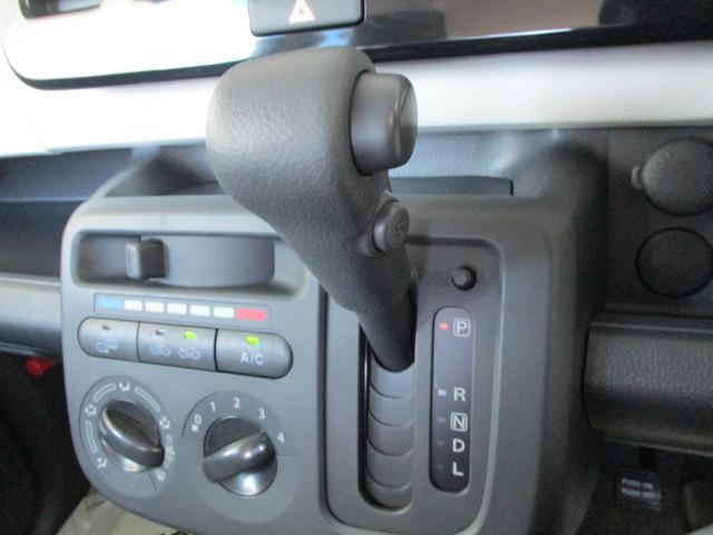 S FOUR 4WD CDデッキ 純正13インチアルミ シートヒーター プッシュスタート アイドリングストップ 寒冷地仕様 ABS(14枚目)