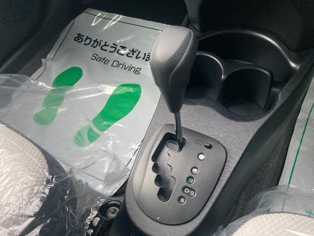 F メモリーナビ ワンセグTV 社外16AW キーレス ABS Bluetooth接続可(13枚目)