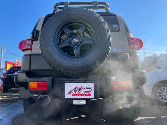 カラーパッケージ パートタイム4WD クリアランスソナー 純正ナビ クルコン 社外マフラー 社外ステップ ソフトアップ ETC 社外17AW(44枚目)