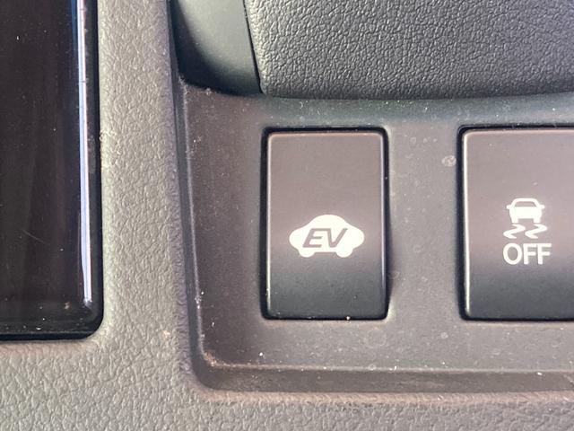 RX450hラディアント エアロスタイル HDDナビ フルセグTV バックカメラ サイドカメラ クルコン 本革シート シートヒーター ETC パワーバックドア ヘッドライトウォッシャー 100V電源 ステリモ HUD AUX USB BT(19枚目)