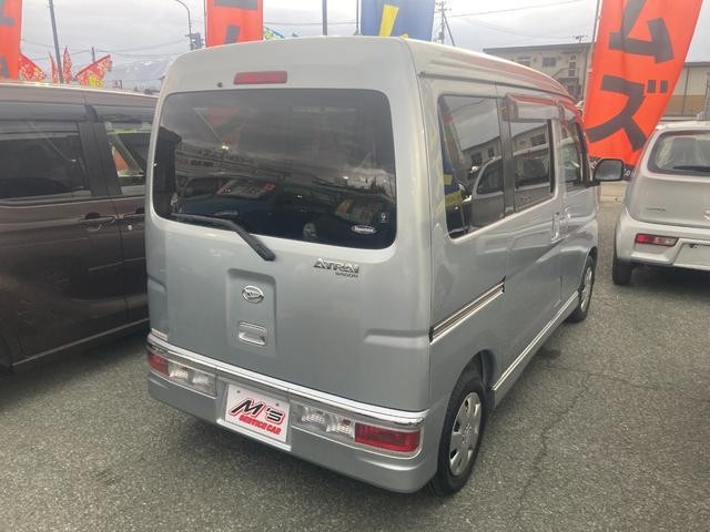 カスタムターボR 4WD CDデッキ AUX ETC 両側スライドドア オートエアコン ABS(5枚目)