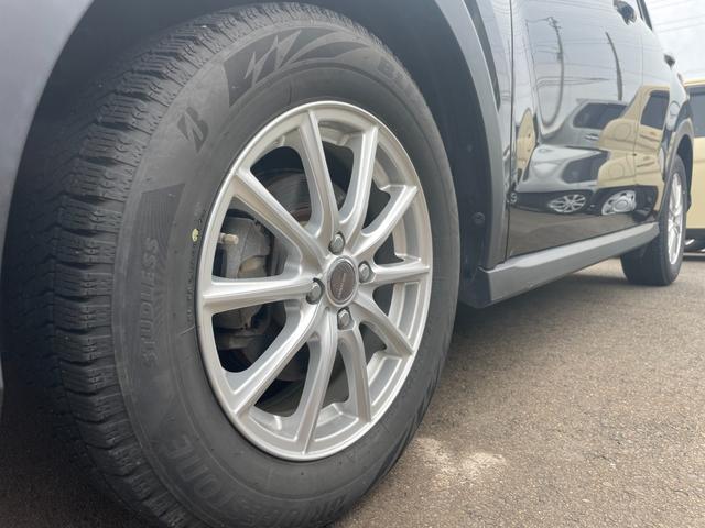 ライズ Ｚ　４ＷＤ　衝突被害軽減ブレーキ　バックカメラ　フロントデアイサー　クルコン　クリアランスソナー　ＬＥＤライト　オートライト　シートヒーター　ＵＳＢ充電　フォグランプ　エンスタ（8枚目）