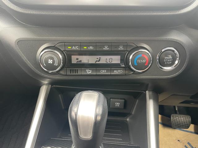 ライズ Ｚ　４ＷＤ　衝突被害軽減ブレーキ　バックカメラ　フロントデアイサー　クルコン　クリアランスソナー　ＬＥＤライト　オートライト　シートヒーター　ＵＳＢ充電　フォグランプ　エンスタ（10枚目）