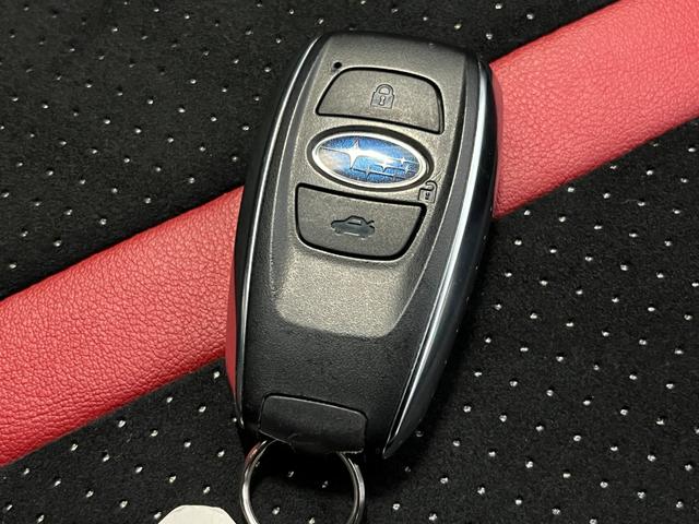 ＢＲＺ Ｓ　マニュアル車　プッシュスタート　純正１８ＡＷ　ＣＤデッキ　シートヒーター　クルーズコントロール　ＬＥＤヘッドライト　アダプティブヘッドライト　ＵＳＢ充電　ＡＵＸ　Ｂｌｕｅｔｏｏｔｈ接続（30枚目）