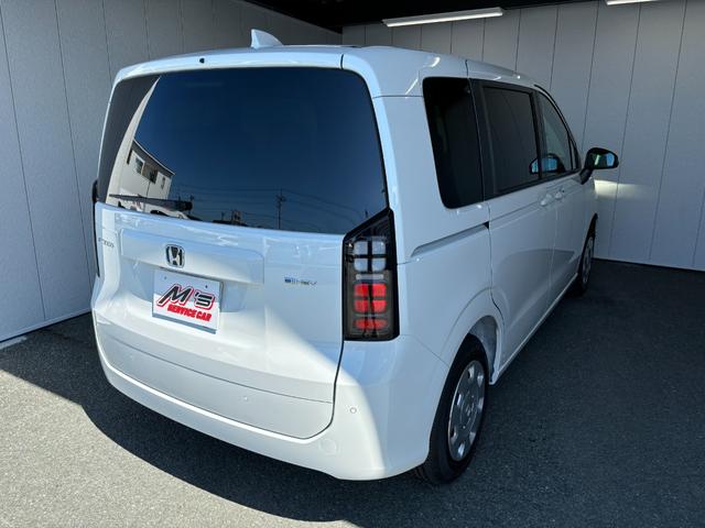 フリード ｅ：ＨＥＶエアー　登録済未使用車　４ＷＤ　純正ディスプレイオーディオ　バックモニター　両側電動スライドドア　オートライト　ＬＥＤライト　フロントデアイサー　ＵＳＢ　ＨＤＭＩ　クリアランスソナー　シートヒーター（38枚目）