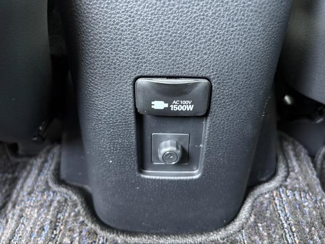 アクア Ｇ　４ＷＤ　前後ドラレコ　ディスプレイオーディオ　衝突被害軽減ブレーキ　バックカメラ　ＥＴＣ　シートヒーター　クルコン　クリアランスソナー　レーンアシスト　ステアリングヒーター　１００Ｖ電源　ＢＴ接続（34枚目）