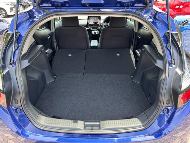 アクア Ｇ　４ＷＤ　前後ドラレコ　ディスプレイオーディオ　衝突被害軽減ブレーキ　バックカメラ　ＥＴＣ　シートヒーター　クルコン　クリアランスソナー　レーンアシスト　ステアリングヒーター　１００Ｖ電源　ＢＴ接続（41枚目）