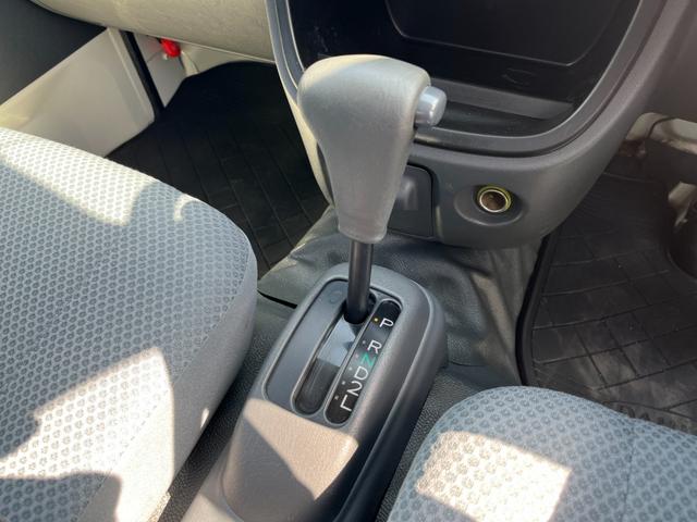 ハイゼットトラック ジャンボ　パートタイム４ＷＤ　純正ナビ　フルセグＴＶ　バックカメラ　Ｂｌｕｅｔｏｏｔｈ接続　ハロゲンランプ　キーレス　エアコン　パワーステアリング　パワーウィンドウ（17枚目）