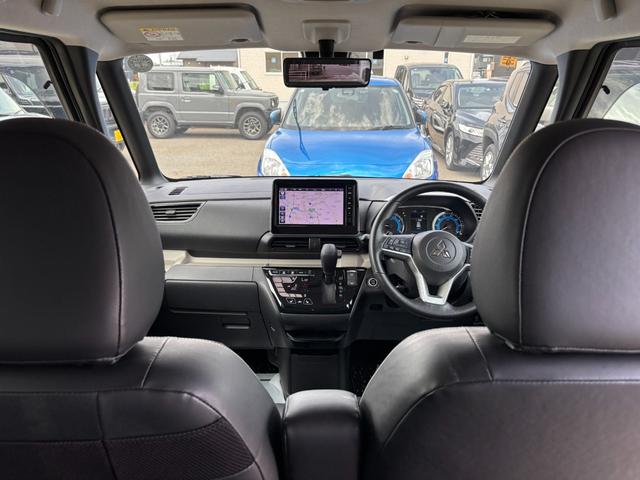 デリカミニ Ｔ　プレミアム　４ＷＤ　ＥＴＣ　両側電動スライドドア　純正ナビ　全周囲モニター　デジタルインナーミラー　ＬＥＤライト　オートライト　クルコン　ステアリングヒーター　シートヒーター　衝突被害軽減ブレーキ　レーンアシスト（35枚目）