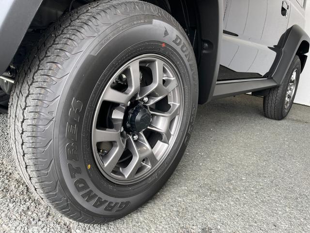 ジムニーシエラ ＪＣ　登録済未使用車　４ＷＤ　ヒルディセントコントロール　レーンアシスト　クルコン　オートライト　ＬＥＤライト　ヘッドライトウォッシャー　クリアランスソナー　シートヒーター　衝突被害軽減ブレーキ（8枚目）