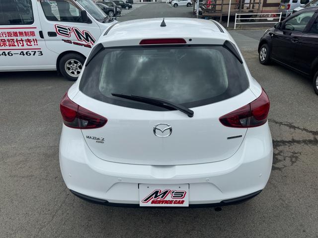 ＭＡＺＤＡ２ １５Ｃ　４ＷＤ　衝突被害軽減ブレーキ　アイドリングストップ　オートライト　ブラインドスポットモニター　ラジオ　レーンアシスト　クリアランスソナー　ＵＳＢ　ＡＵＸ接続　オートワイパー　プッシュスタート（6枚目）