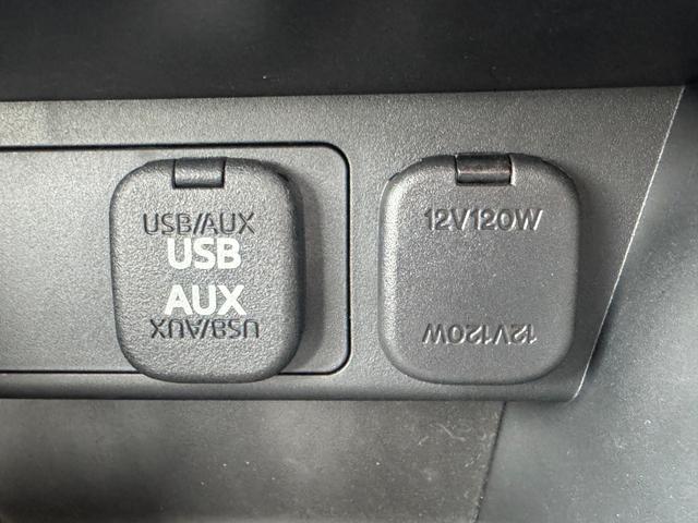 ＭＡＺＤＡ２ １５Ｃ　４ＷＤ　衝突被害軽減ブレーキ　アイドリングストップ　オートライト　ブラインドスポットモニター　ラジオ　レーンアシスト　クリアランスソナー　ＵＳＢ　ＡＵＸ接続　オートワイパー　プッシュスタート（13枚目）