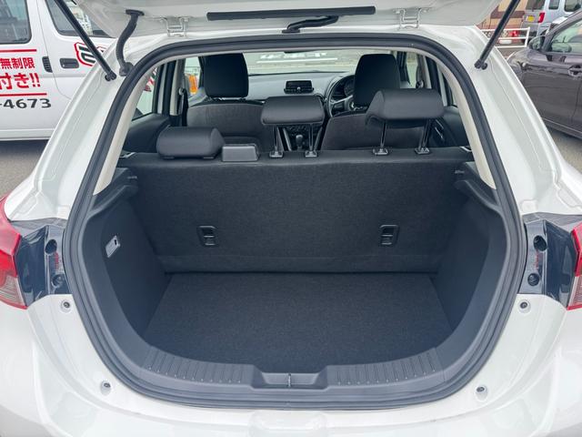 ＭＡＺＤＡ２ １５Ｃ　４ＷＤ　衝突被害軽減ブレーキ　アイドリングストップ　オートライト　ブラインドスポットモニター　ラジオ　レーンアシスト　クリアランスソナー　ＵＳＢ　ＡＵＸ接続　オートワイパー　プッシュスタート（31枚目）