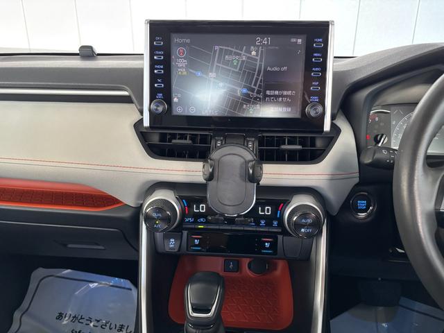 ＲＡＶ４ アドベンチャー　４ＷＤ　前後ドラレコ　ナビ付ディスプレイオーディオ　全周囲カメラ　ＥＴＣ２　パノラマルーフ　シートヒーター　ダウンヒルアシスト　クリアランスソナー　ＢＳＭ　レーンアシスト　パワーシート　ＬＥＤライト（10枚目）