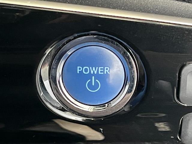 プリウス Ｓセーフティプラス　４ＷＤ　前後ドラレコ　ＥＴＣ　パーキングアシスト　クルコン　オートライト　オートハイビーム　ＬＥＤライト　ＨＵＤ　クリアランスソナー　バックモニター　Ｂｌｕｅｔｏｏｔｈ接続　フルセグＴＶ（24枚目）