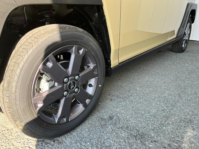 タフト Ｇ　ダーククロムベンチャー　届出済未使用車　４ＷＤ　左右シートヒーター　バックカメラ　ＬＥＤヘッドライト　オートライト　クルコン　ソナー　衝突被害軽減ブレーキ　ムーンルーフ　ステリモ　プッシュスタート　ＵＳＢ　ＵＳＢ充電（8枚目）
