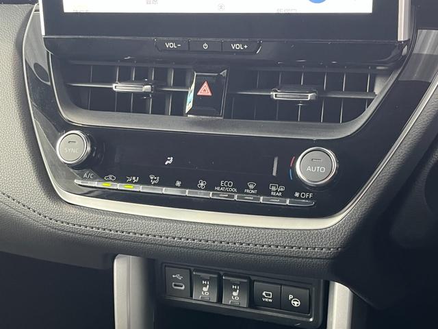 カローラクロス ハイブリッド　Ｚ　４ＷＤ　前方ドラレコ　純正ディスプレイオーディオプラス　全周囲モニター　Ｂｌｕｅｔｏｏｔｈ　フルセグＴＶ　パワーバックドア　オートライト　ＬＥＤライト　置くだけ充電　サンルーフ　後席ＵＳＢ充電（16枚目）