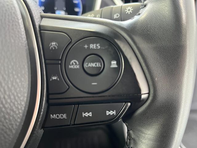 カローラクロス ハイブリッド　Ｚ　４ＷＤ　前方ドラレコ　純正ディスプレイオーディオプラス　全周囲モニター　Ｂｌｕｅｔｏｏｔｈ　フルセグＴＶ　パワーバックドア　オートライト　ＬＥＤライト　置くだけ充電　サンルーフ　後席ＵＳＢ充電（37枚目）