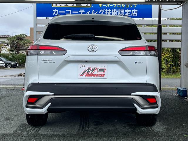 カローラクロス ハイブリッド　Ｚ　４ＷＤ　前方ドラレコ　純正ディスプレイオーディオプラス　全周囲モニター　Ｂｌｕｅｔｏｏｔｈ　フルセグＴＶ　パワーバックドア　オートライト　ＬＥＤライト　置くだけ充電　サンルーフ　後席ＵＳＢ充電（57枚目）