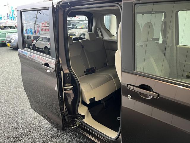 ルークス Ｘ　４ＷＤ　左側ハンズフリー電動スライドドア　レーンアシスト　クリアランスソナー　オートライト　ＬＥＤライト　ステアリングヒーター　シートヒーター　衝突被害軽減ブレーキ　後席ＵＳＢ充電（32枚目）