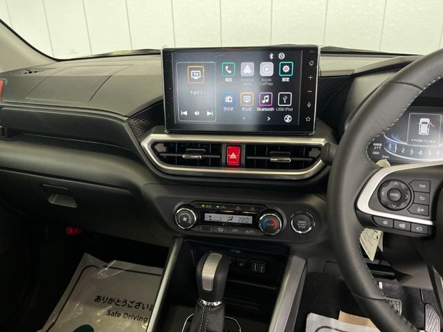 ライズ Ｚ　登録済未使用車　４ＷＤ　純正ディスプレイオーディオ　全周囲モニター　フルセグＴＶ　ＵＳＢ　ＨＤＭＩ　Ｂｌｕｅｔｏｏｔｈ　クルコン　オートライト　オートハイビーム　ＬＥＤライト　ＢＳＭ　後席ＵＳＢ充電（10枚目）