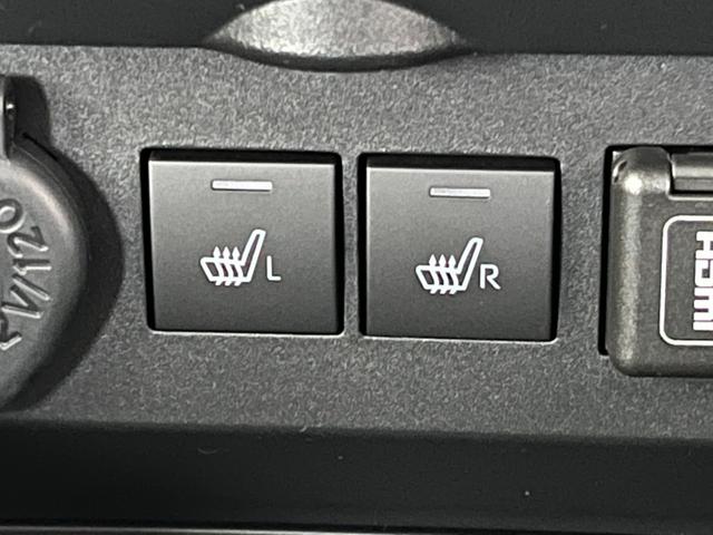 ライズ Ｚ　登録済未使用車　４ＷＤ　純正ディスプレイオーディオ　全周囲モニター　フルセグＴＶ　ＵＳＢ　ＨＤＭＩ　Ｂｌｕｅｔｏｏｔｈ　クルコン　オートライト　オートハイビーム　ＬＥＤライト　ＢＳＭ　後席ＵＳＢ充電（17枚目）