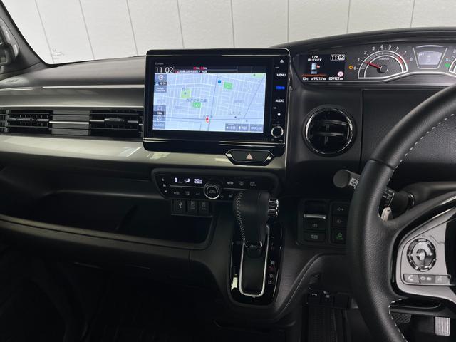 N-BOXカスタム Lターボ 4WD 純正ナビ フルセグTV バックカメラ 前後ドラレコ シートヒーター 衝突被害軽減ブレーキ ソナー レーンアシスト クルコン LED オートライト 両側電動スライドドア USB BT(10枚目)