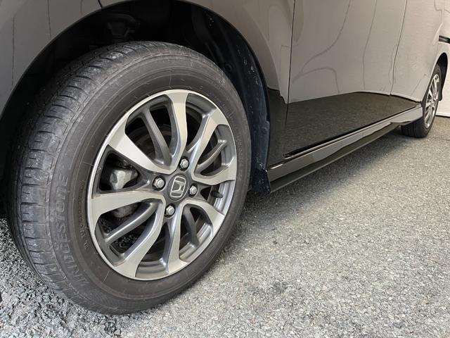 N-BOXカスタム L 前後ドラレコ LEDライト オートライト 左側電動スライドドア レーンアシスト クリアランスソナー USB充電 ECON 衝突被害軽減ブレーキ エンジンスターター シートヒーター バックカメラ(8枚目)