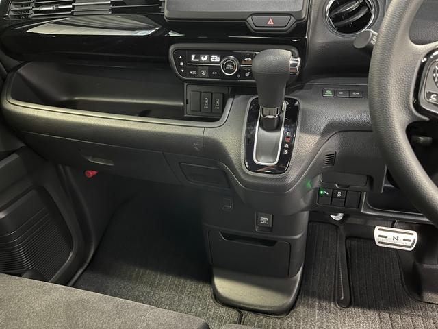 N-BOXカスタム L 前後ドラレコ LEDライト オートライト 左側電動スライドドア レーンアシスト クリアランスソナー USB充電 ECON 衝突被害軽減ブレーキ エンジンスターター シートヒーター バックカメラ(10枚目)