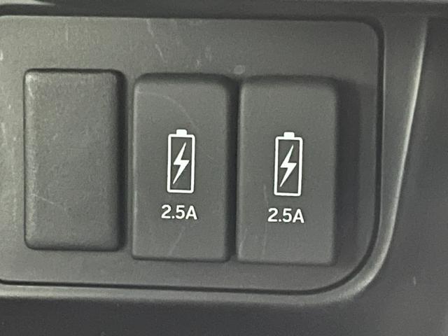 N-BOXカスタム L 前後ドラレコ LEDライト オートライト 左側電動スライドドア レーンアシスト クリアランスソナー USB充電 ECON 衝突被害軽減ブレーキ エンジンスターター シートヒーター バックカメラ(13枚目)