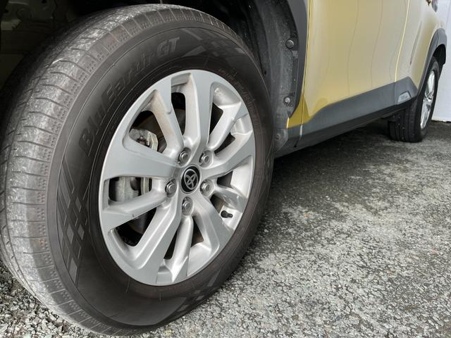 ヤリスクロス ハイブリッドＧ　４ＷＤ　前後ドラレコ　純正ディスプレイオーディオ　バックカメラ　ＥＴＣ　衝突被害軽減ブレーキ　クリアランスソナー　レーンアシスト　ＢＳＭ　ダウンヒルアシスト　クルコン　ＵＳＢ　ＢＴ接続　ＬＥＤライト（8枚目）