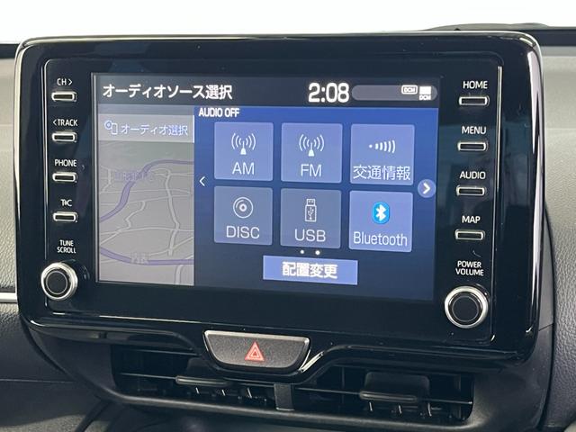 ヤリスクロス ハイブリッドＧ　４ＷＤ　前後ドラレコ　純正ディスプレイオーディオ　バックカメラ　ＥＴＣ　衝突被害軽減ブレーキ　クリアランスソナー　レーンアシスト　ＢＳＭ　ダウンヒルアシスト　クルコン　ＵＳＢ　ＢＴ接続　ＬＥＤライト（13枚目）